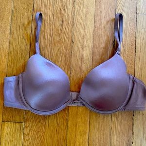 Wonderbra - 38B. Gel Push-Up